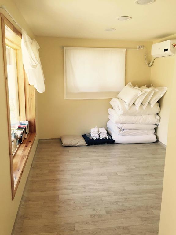 Jeonju Indigo Hanok Guesthouse Rom bilde